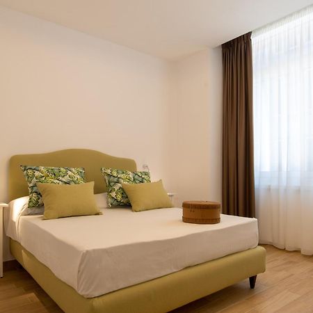 Domani Apartment Рим Екстериор снимка
