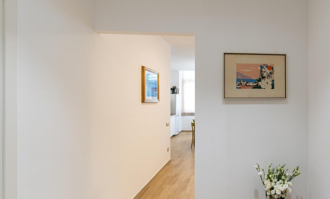 Domani Apartment Рим Екстериор снимка