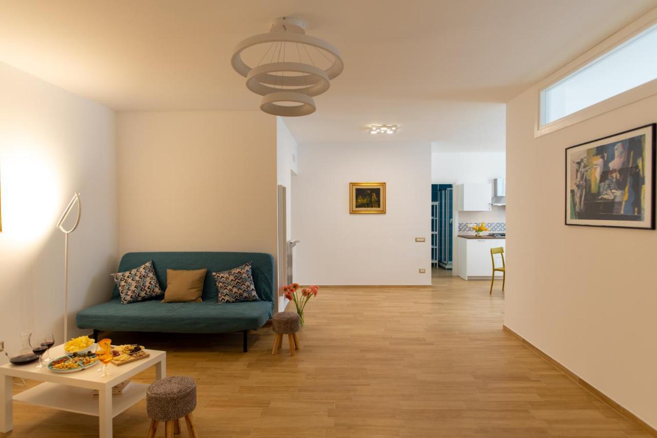 Domani Apartment Рим Екстериор снимка